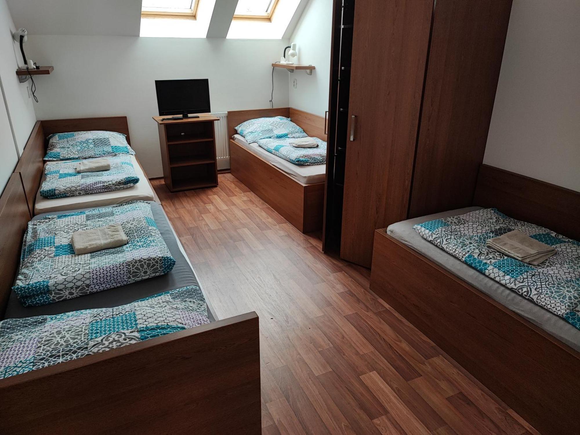 Pivovar Pod Lipou Kysice Extérieur photo